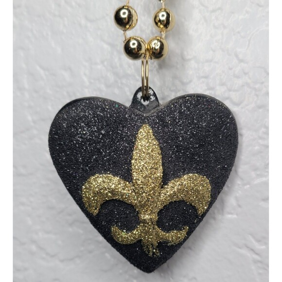 Lot of 5 Mardi Gras Beads Necklaces Parade Voodoo Fleur de Lis Bustier Mask - Picture 5 of 10